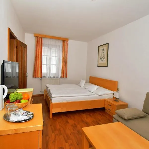 Penzion na Ostrově, hotel v destinaci Český Krumlov