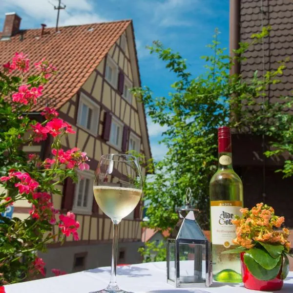 Gästehaus Sonne, hotel v destinaci Gernsbach