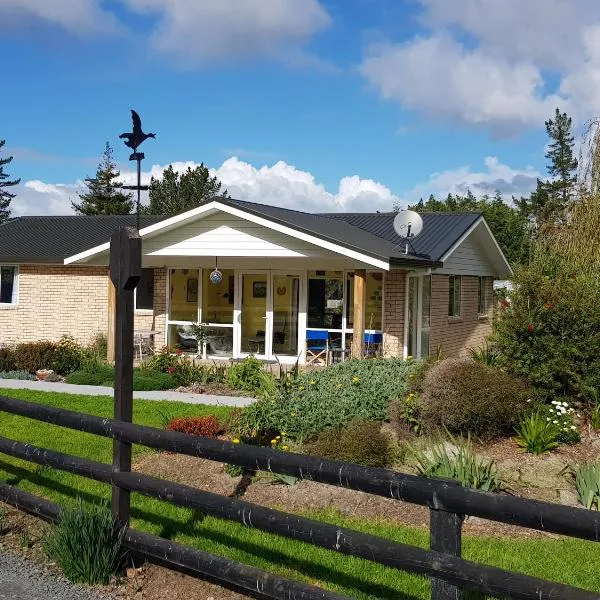 TayFord Cottage, hotel en Paparoa