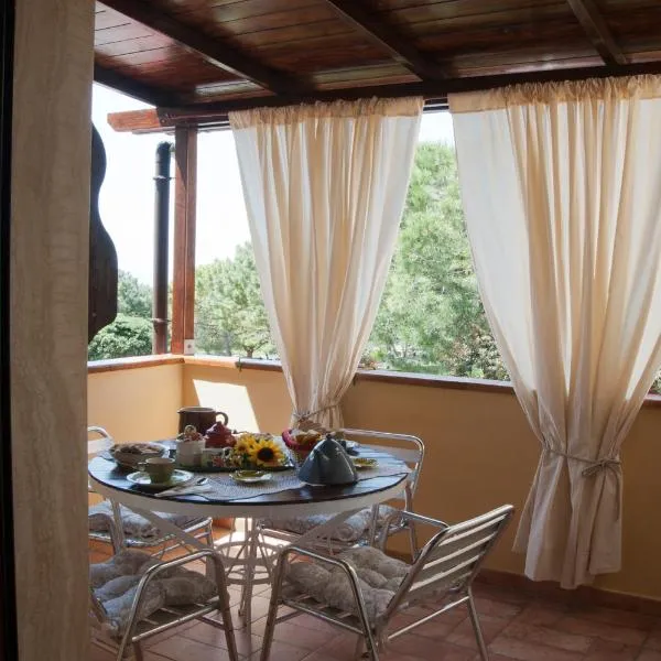 Casa Donatella sulla costa degli Etruschi, hotel en Rosignano Solvay