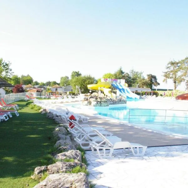 BARERO LOCATIONS DE MH PROCHE BEAUVAL ET CHATEAU DANS LOIRE et CHER, hotel v destinaci Onzain