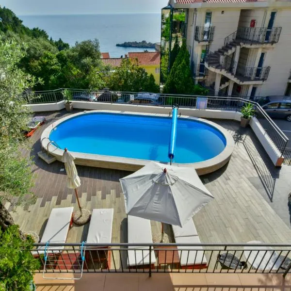Apartments Kentera LUX, hotel in Sveti Stefan