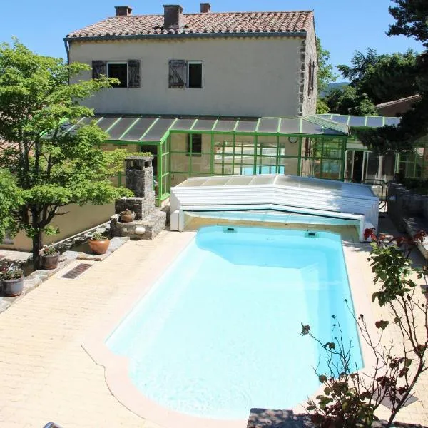 Domaine des Goudis, hotelli kohteessa Bouisse