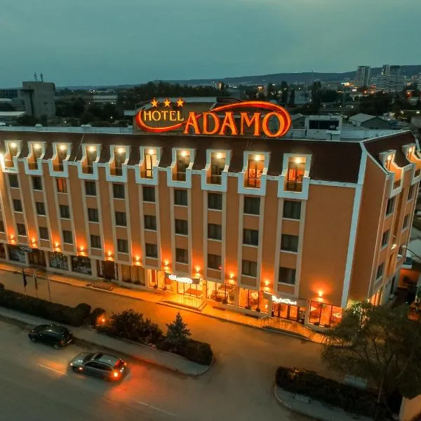 Adamo Hotel, khách sạn ở Varna City