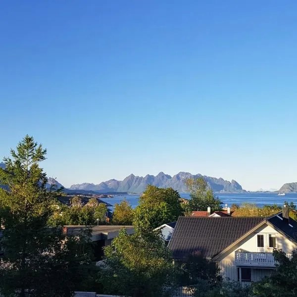 Holiday house in Lofoten, hotel v destinaci Kabelvag