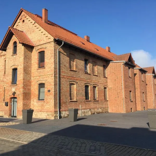 Gästehaus Am Wald Oschersleben – hotel w mieście Oschersleben