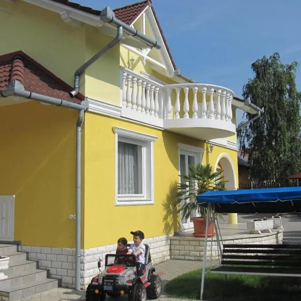 Villa Jäger, hotel Vonyarcvashegyen