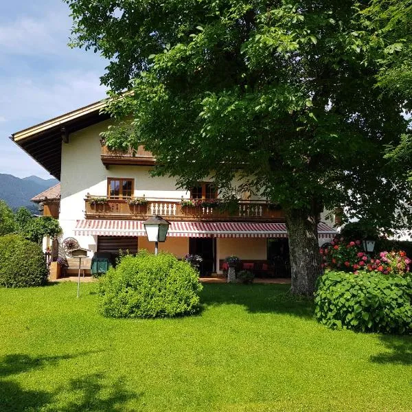 Pension Rangger, hotel v destinaci Radfeld