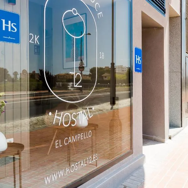 Hostal12, hotell i El Campello