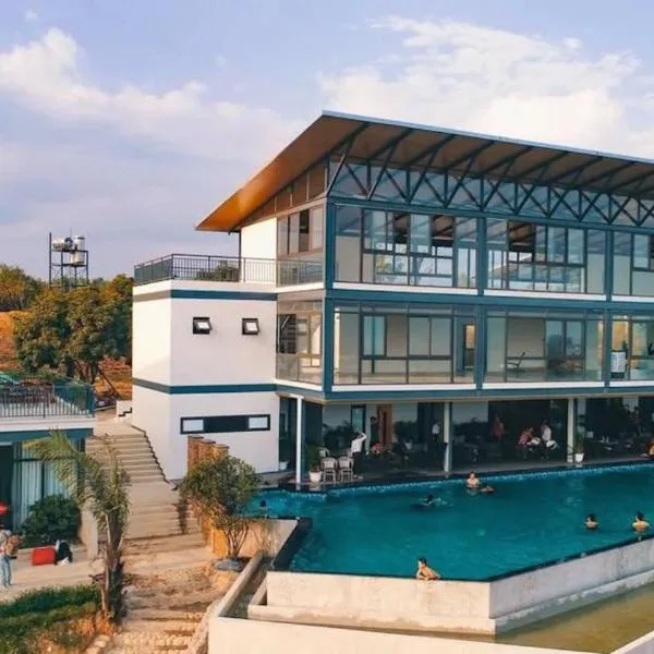 Chuồn Chuồn Resort Nghia Lo - Free Sauna & Onsen, hotel v destinaci Yên Bái
