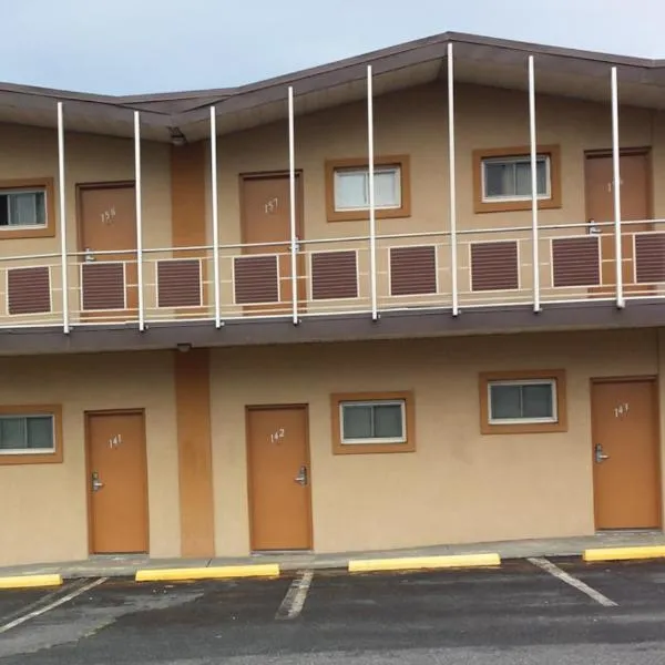 시내민슨에 위치한 호텔 Hallmark Motel