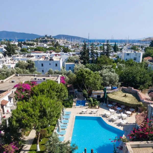 Moonshine Hotel & Suites, hótel í Bodrum City