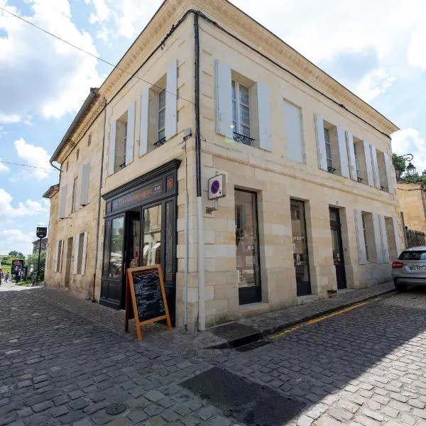 Le 25, appartement moderne au cœur de Saint-Emilion, hotel en Saint-Émilion