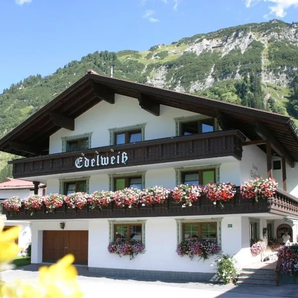 Hotel Garni Edelweiss, hotel a Lech am Arlberg