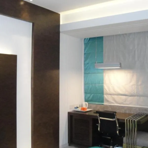 Maya Hotel photo 2