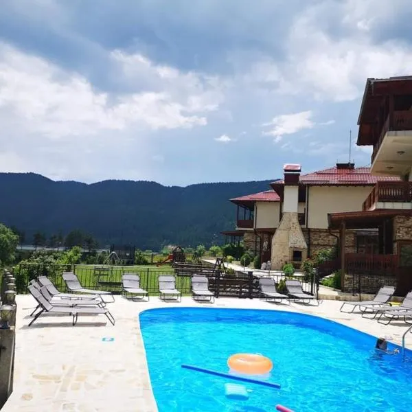 Къщи за гости БАШЕВИ, hotel in Sarnitsa