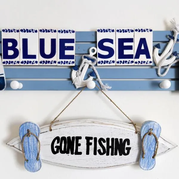 Blue Sea Y, hotel in Kavala