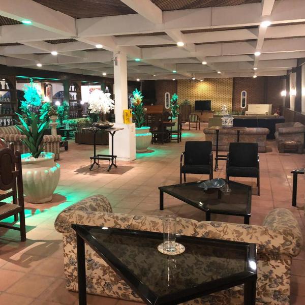 Eduardos Park Hotel - Proximo ao Animália - Foto 4