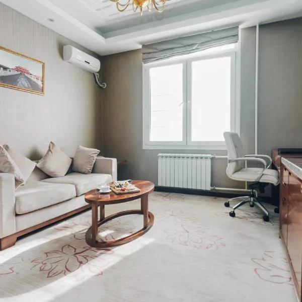 Soluxe Hotel Almaty, hotel em Almaty