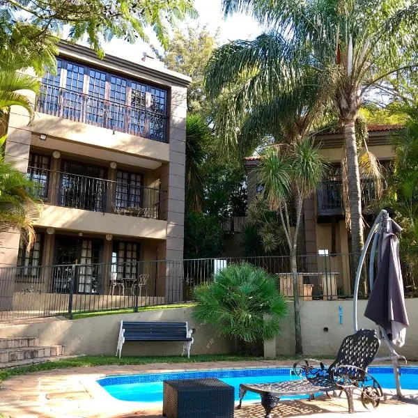 Waterfalls Boutique Hotel, hotel i Pretoria