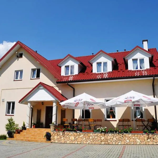 Pensjonat U Bogusi, hotel en Berezka