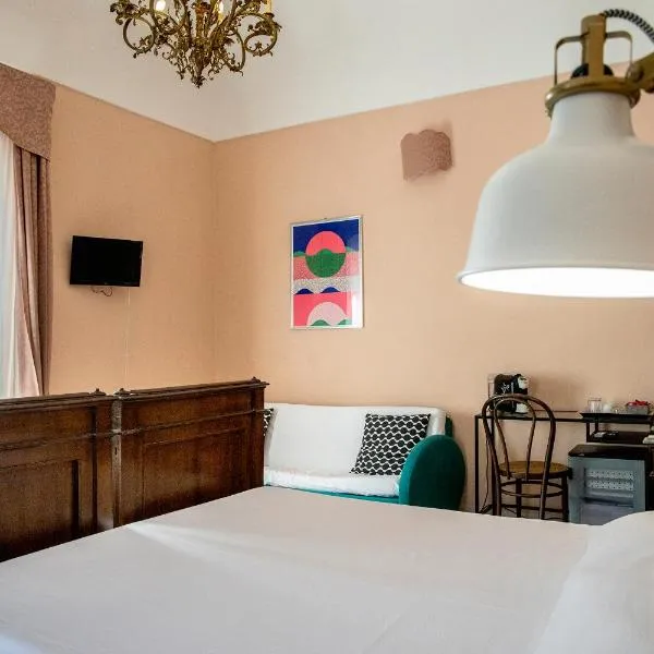 Dimora La Torre Room, hotel in Favignana