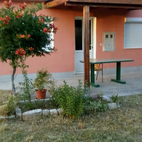 Holiday Home Ružmarin, hotell i Velika Čista