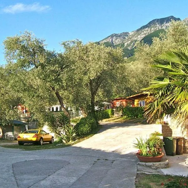 Aquacamp, hotel en Brenzone sul Garda