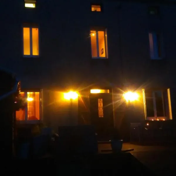 LES 4 VENTS, hotel v destinaci Saint-Berain-sur-Dheune