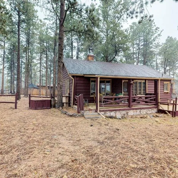 Big Bear Cabin, hótel í Westcreek