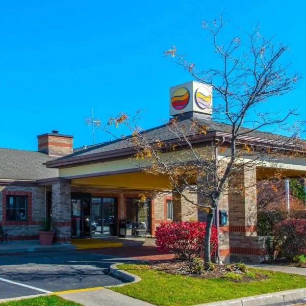 Comfort Inn & Suites Erie、Fairviewのホテル