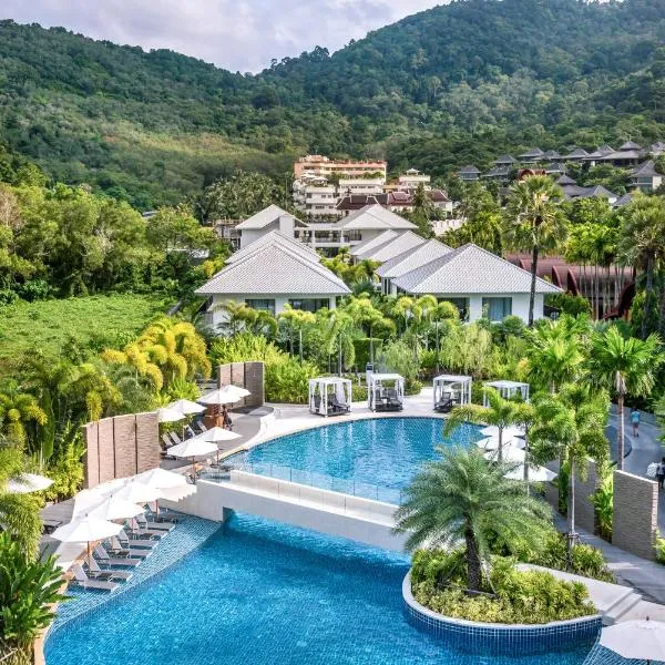 Holiday Inn Resort Phuket Karon Beach by IHG، فندق في شاطئ كارون