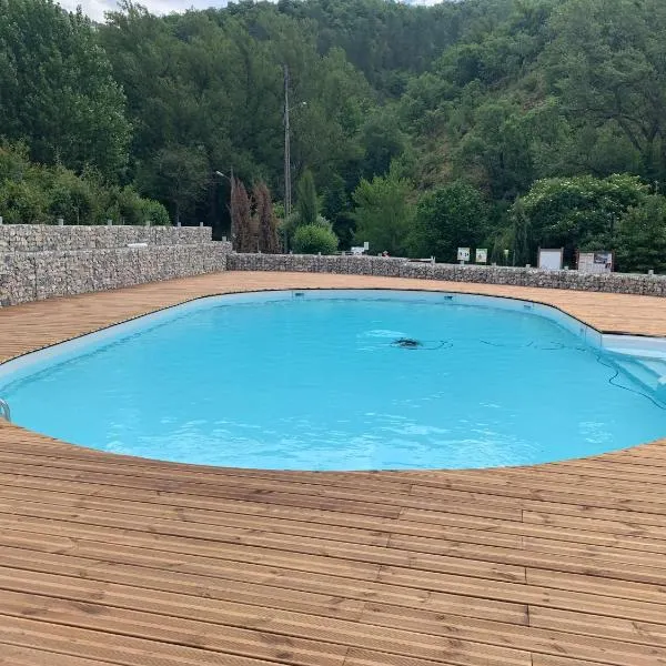 Camping du Bourg, hôtel à Digne-Les-Bains