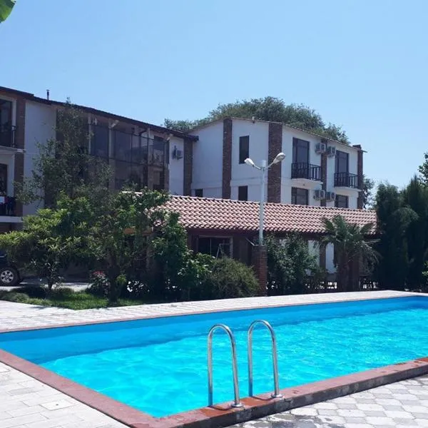 Shaloshvili's Cellar Hotel, hotel v destinaci Shilda
