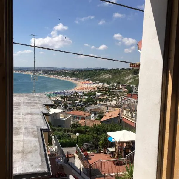 Giulia camere, hotell sihtkohas Numana