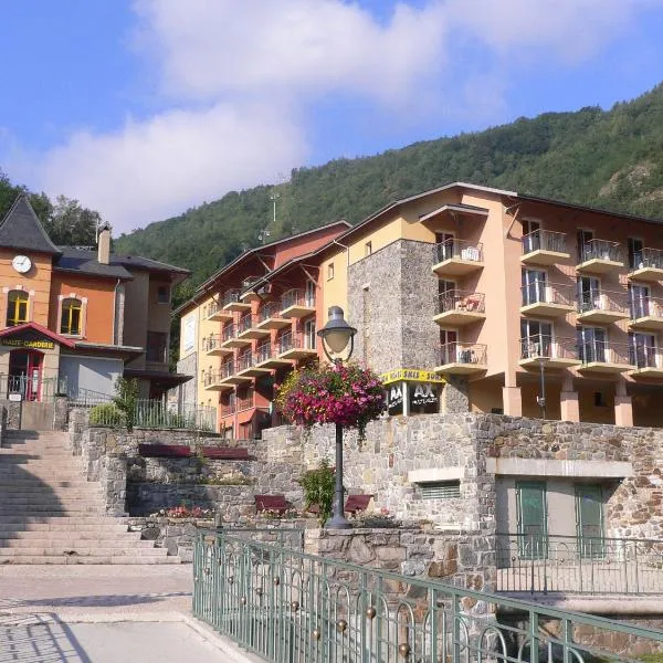 Résidence Néméa Les Grands Ax, hotel v destinaci Ax-les-Thermes