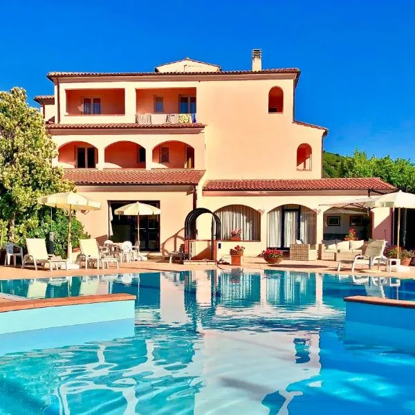 Arthotel Gabbiano Azzurro Due, hotel v destinácii Marciana Marina