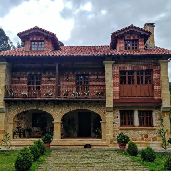 Trisileja en Novales, hotel in Novales
