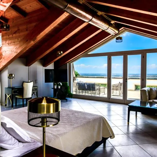 Altezza, hotel La Morrában