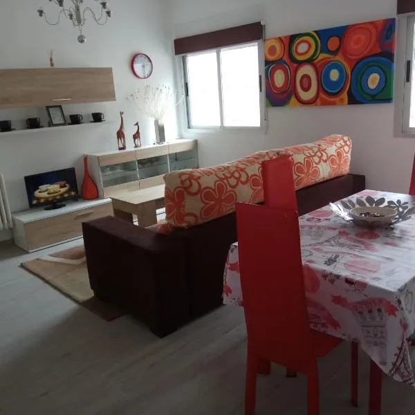 APARTAMENTO EN EL CENTRO DE LALIN, hotel v destinácii Lalín