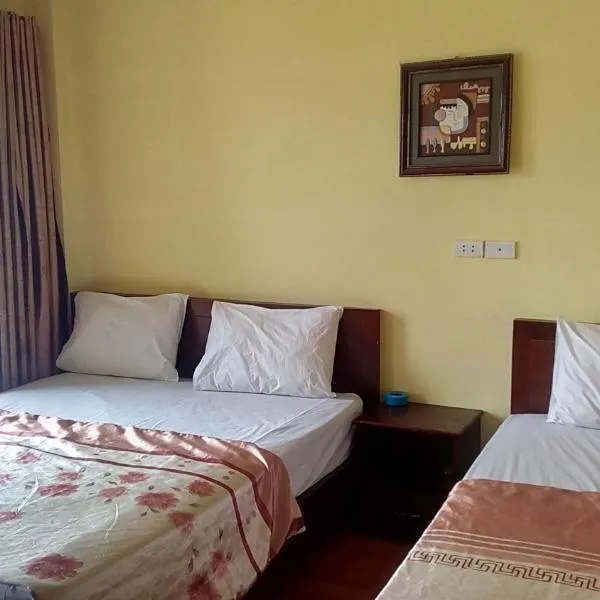 Hai Duong Hotel، فندق في Hòa Bình