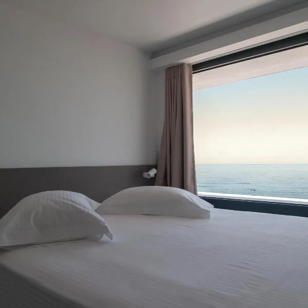 Olympos Suites Apartments, hotel v destinaci Leptokaria
