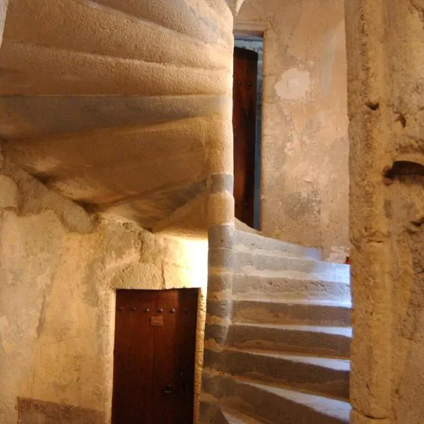 La maison des archers, Hotel in Saint-Saturnin