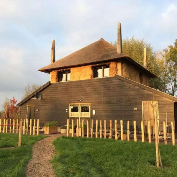 De Steltenberg in de Betuwe，位于Zoelen的酒店