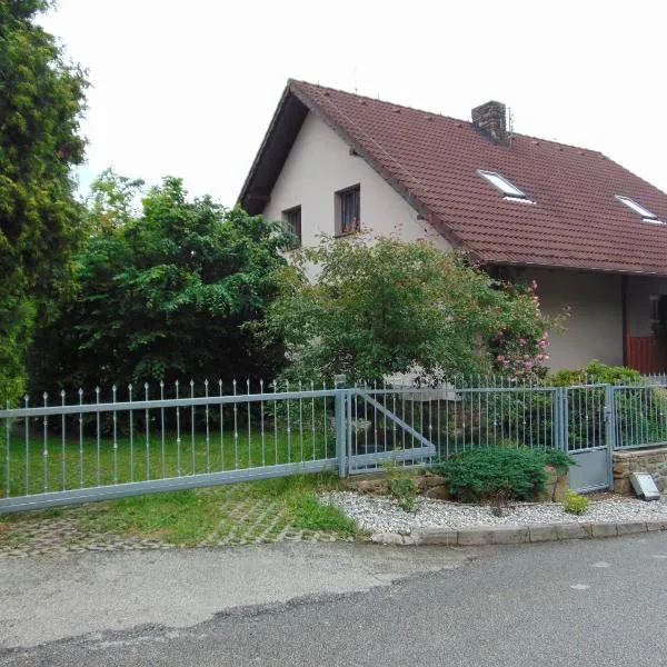 Ubytování u Kubátů, hotel v destinaci Prachatice