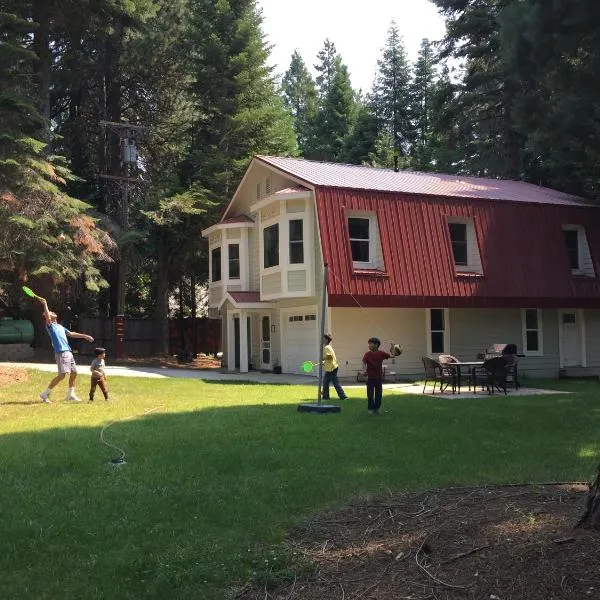 Carriage House at Yosemite, hotel in Fish Camp