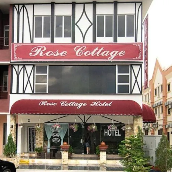 Rose Cottage Hotel Bandar Seri Alam, hotel di Masai