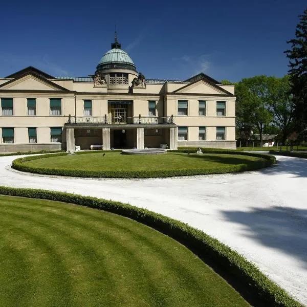 Chateau Kotěra: Rozkoš şehrinde bir otel