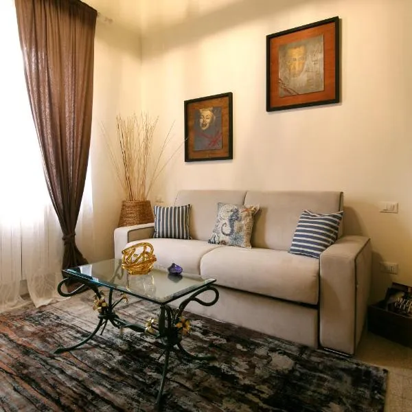 La Piccola Atene Centro Storico Pietrasanta – hotel w mieście Pietrasanta