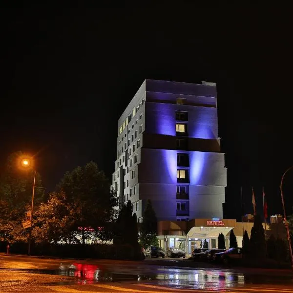 Terra Europe Brontes Hotel, hotel v destinaci Tărgovište